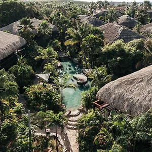 Resort Kontiki Beach Resort
